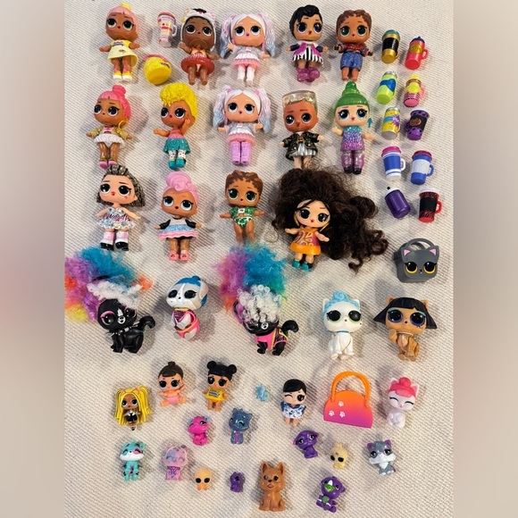 L.O.L. Surprise! Dolls Collection - Pink, Purple, Green, Gold - Picture 10 of 14